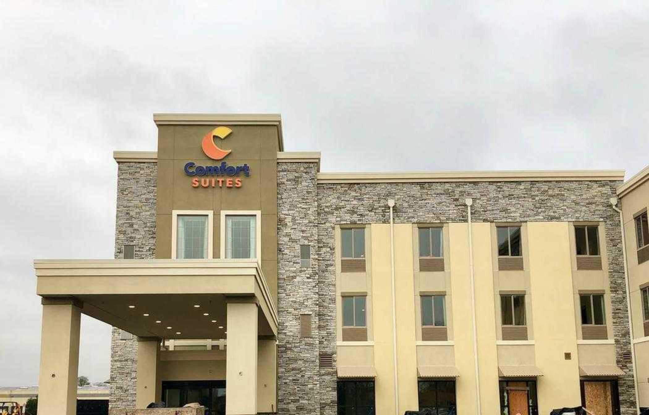 Comfort Suites Burlington Near I-5 Esterno foto
