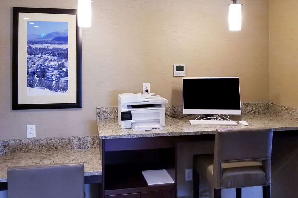 Comfort Suites Burlington Near I-5 Servizi foto